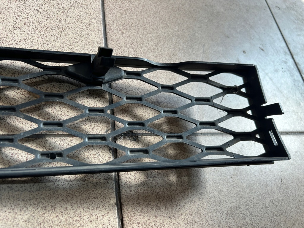 фото №12, Решітка бампера середня audi a6 c5 allroad