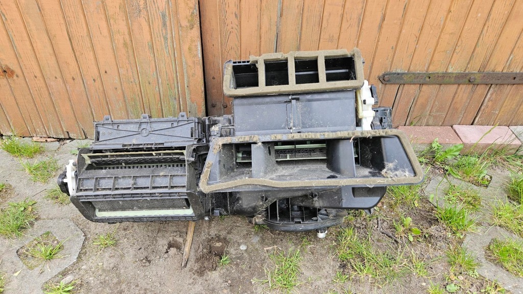 фото №1, Audi a3 8y 20- sportback обігрівач