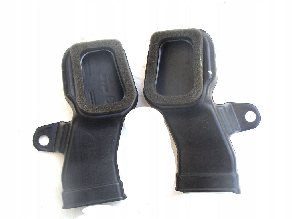 фото №1, Впуск воздухозаборник шланг воздуха правый + левый citroen c3 ii ds3