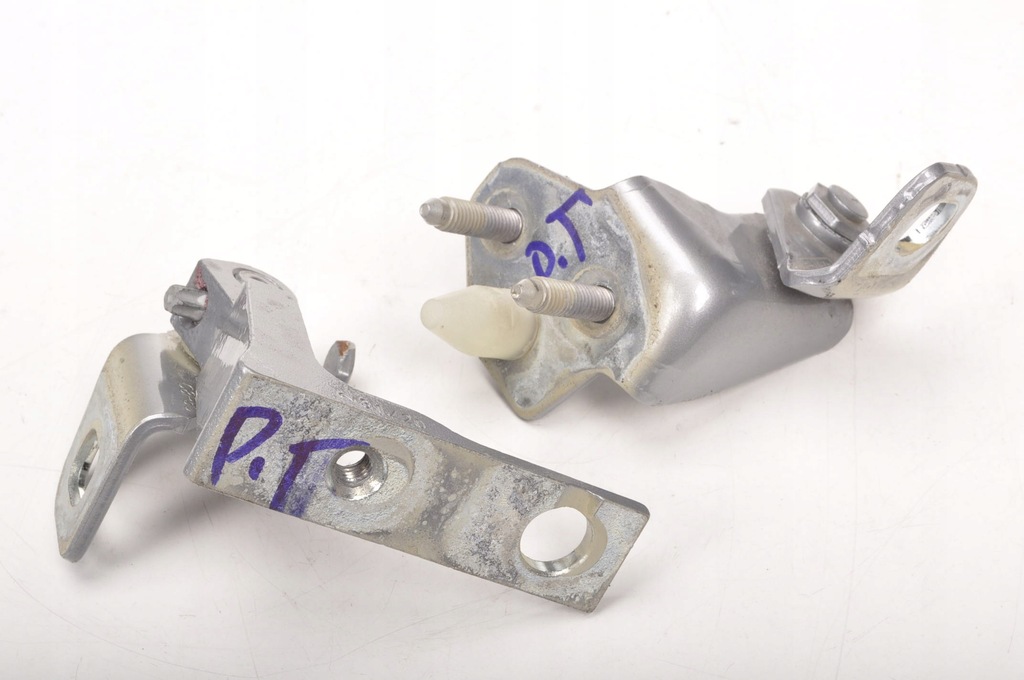 фото №1, Ford puma mk2 петля дверь правый задняя 20r