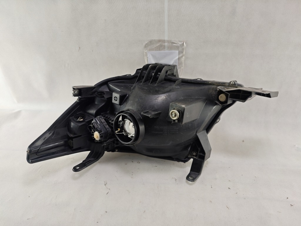 фото №7, Toyota hilux lift 2012-2016 фара правый лампа правая