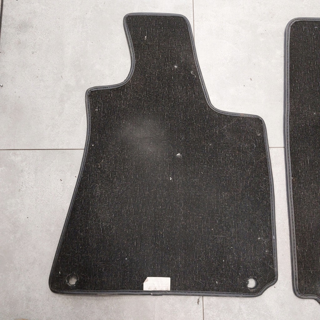 Купити Maserati ghibli килимки оригінальні 6700239070 673004332