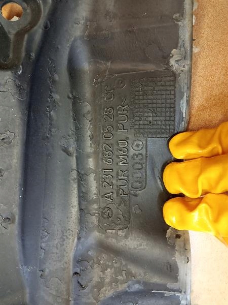 фото №2, Шумоизоляция mercedes sl r231 400 3.0 a2316820528