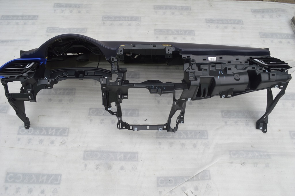 фото №7, Консоль панель приладів toyota c-hr