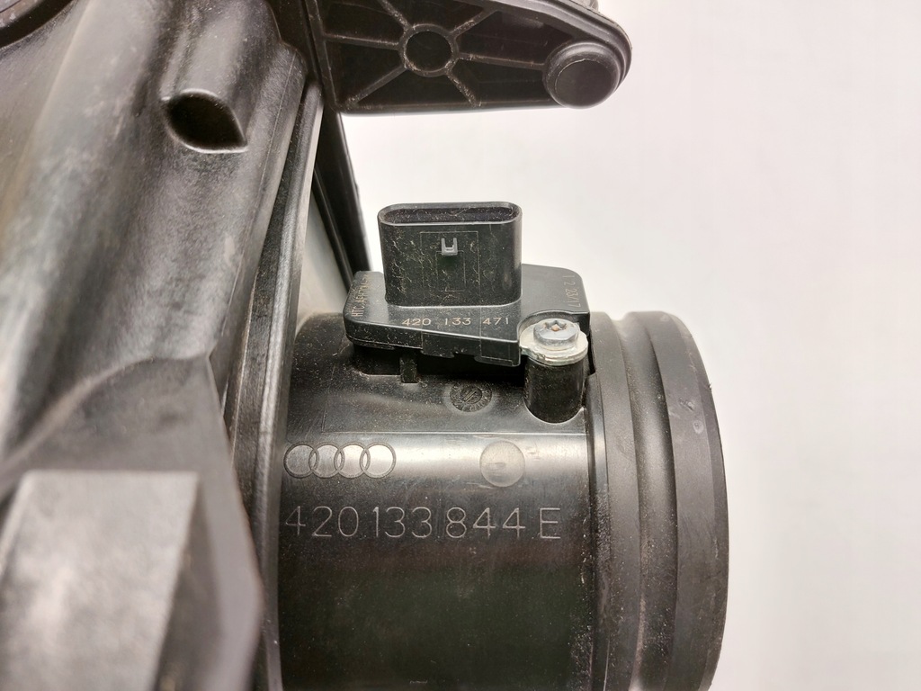 фото №5, Audi r8 lamborghini huracan корпус фильтра воздуха 4s0133811e 4s0133812f