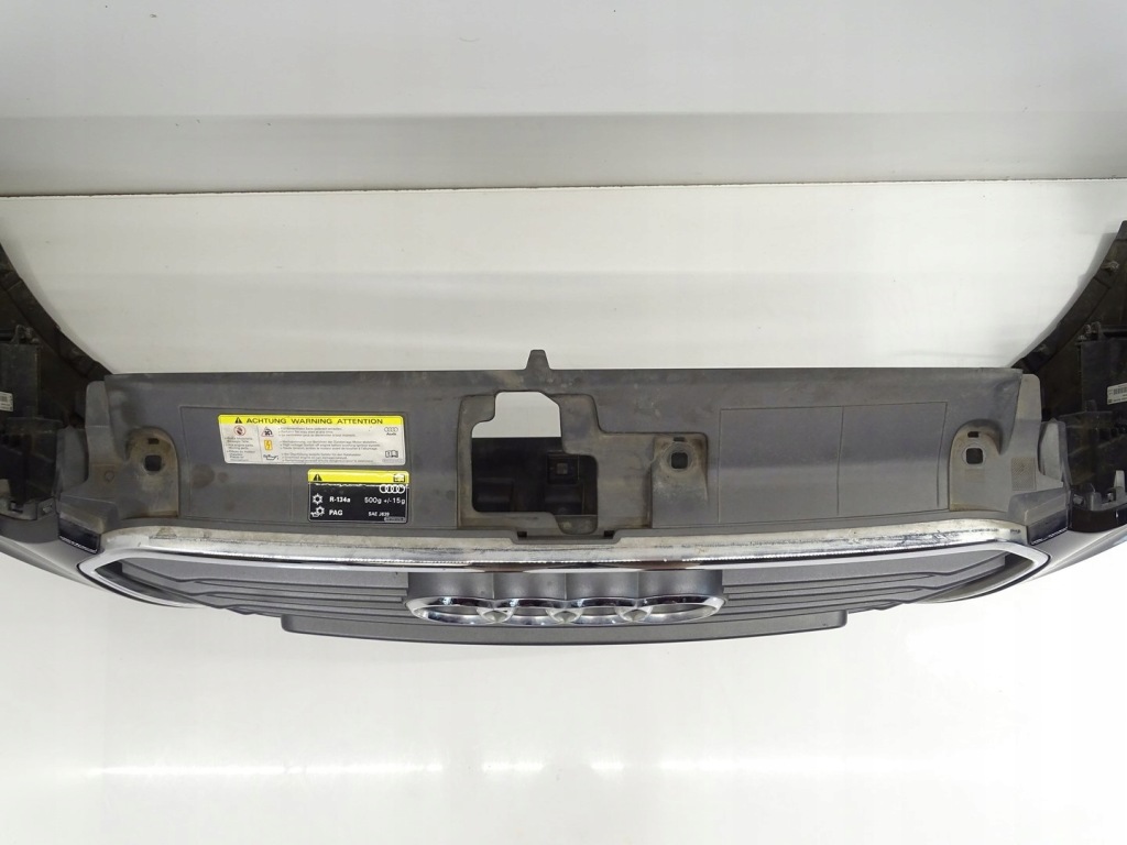 Комплект  бампер перед передний pod омыватель audi a3 8v 3d / 5d чёрный ly9b в Украине