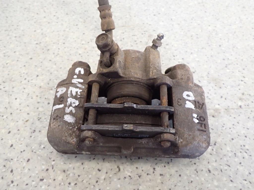 фото №1, Toyota corolla verso 01- супорт задній лівий