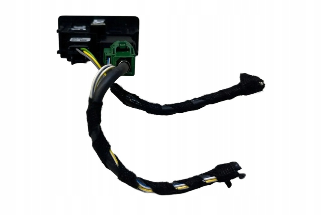 фото №8, Дополнительные соединитель мультимедиа aux/usb vw passat b7 alltrack 365