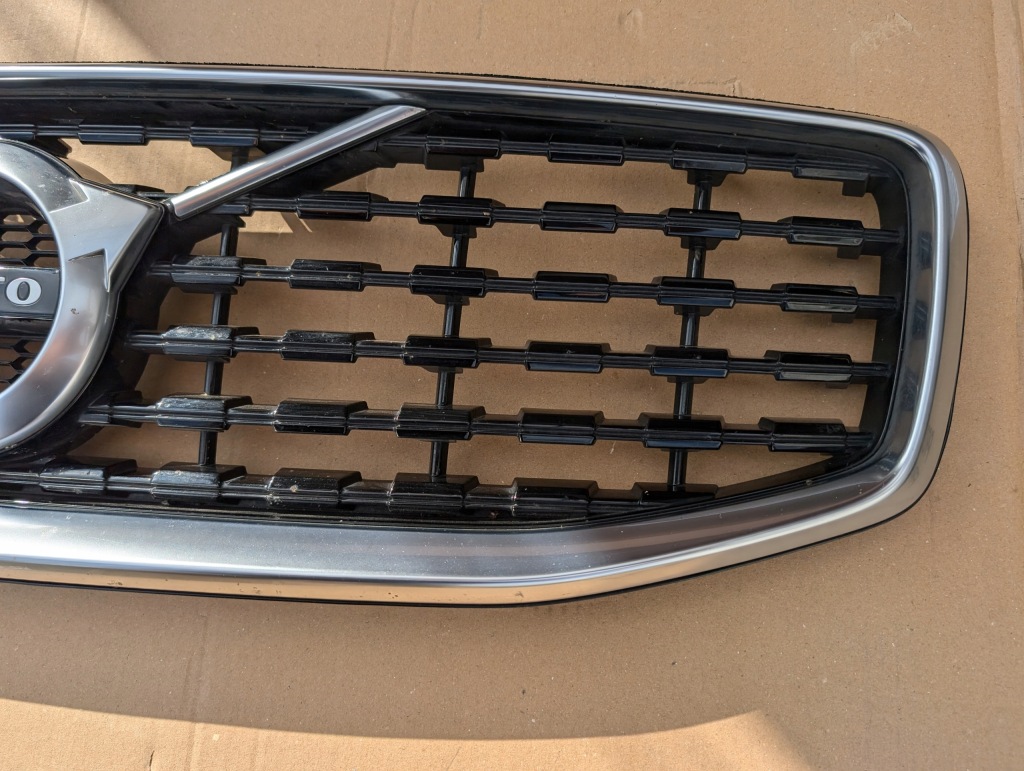 фото №4, Volvo v60 s60 iii r design решітка радіатора решітка радіатора 32132220