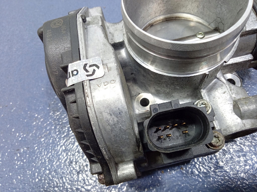 фото №6, Vw new beetle i golf octavia bora 2.0 aqy 115km дросельна заслінка 06a133066e