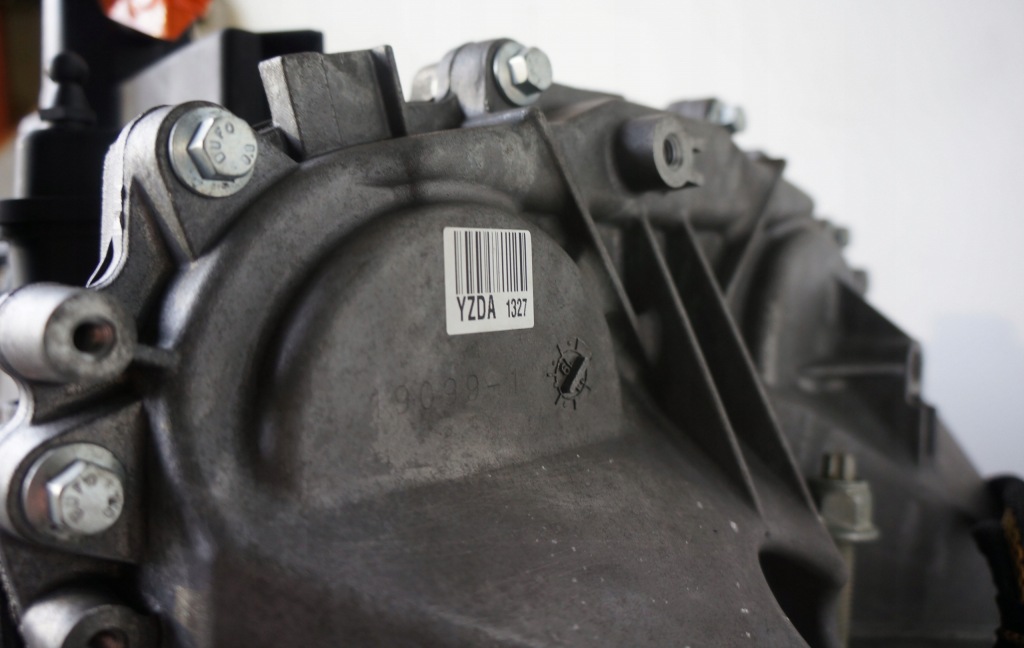 Двигун двигун ford 1.5 ecoboost yzda yzdb Доставка