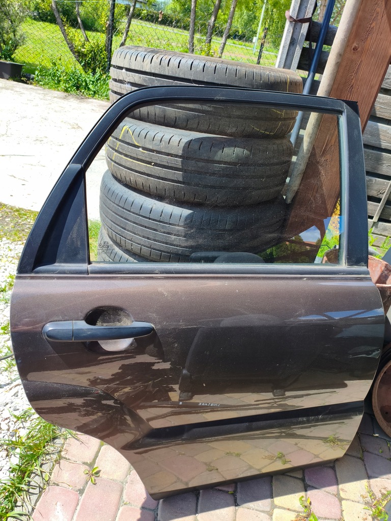 фото №2, Дверь kia sportage ii 04-09 правый задняя 6d