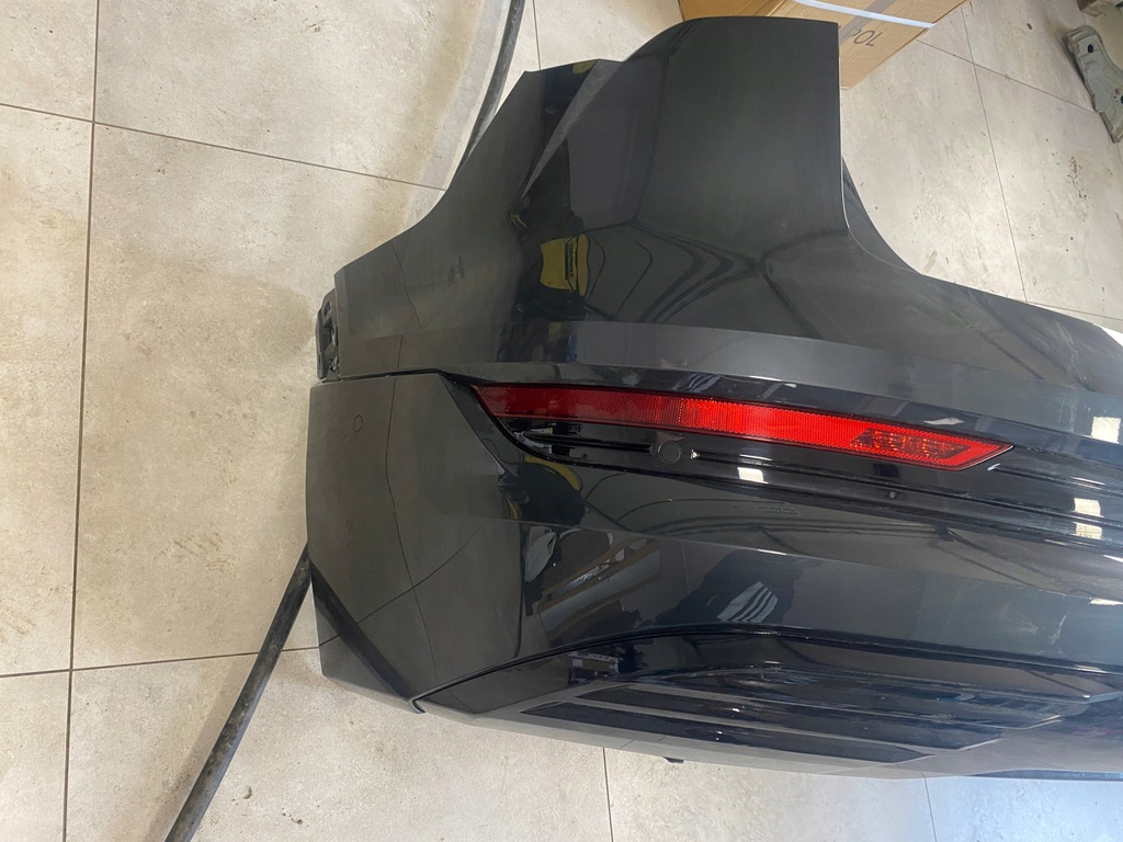 фото №9, Audi e-tron бампер задняя 6 x pdc