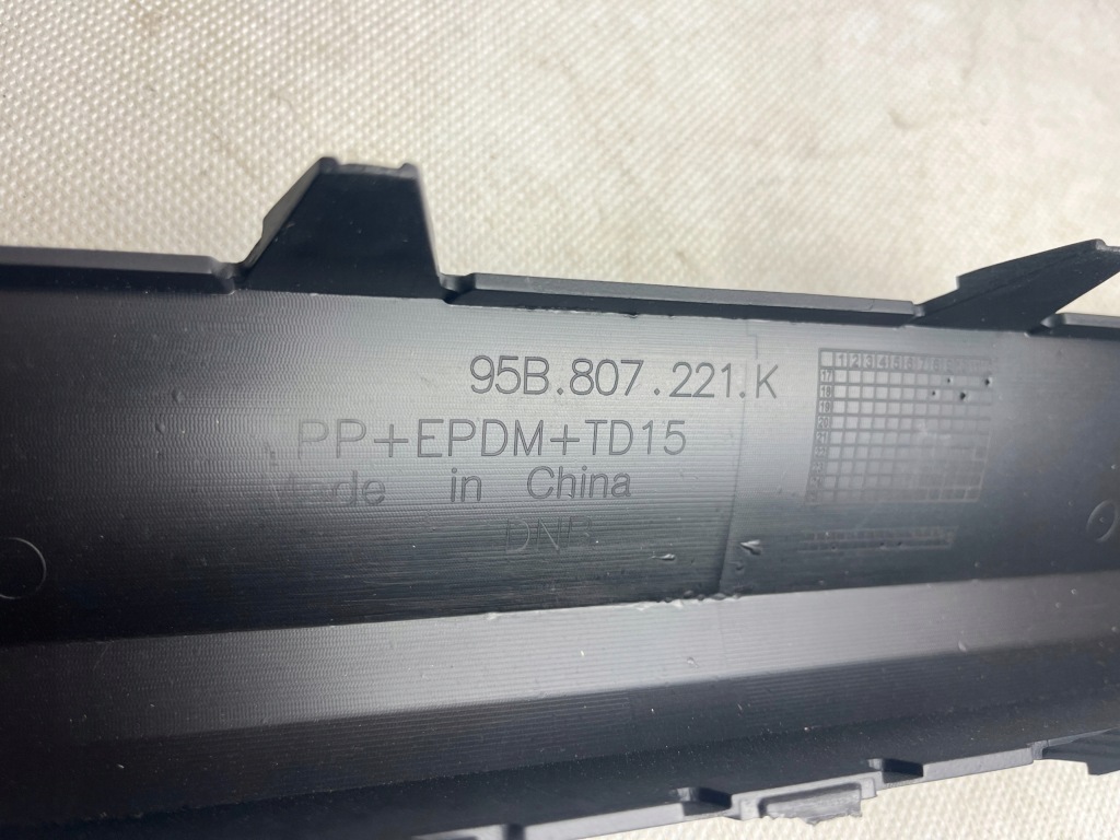 Бампер передній porsche macan 95b lift 2018-2021r 95b807221k Оригінал