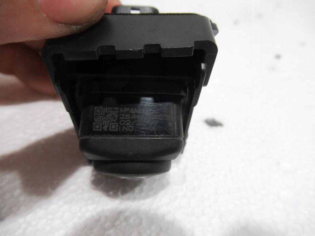 фото №5, Камера заднего вида 284420903r dacia lodgy