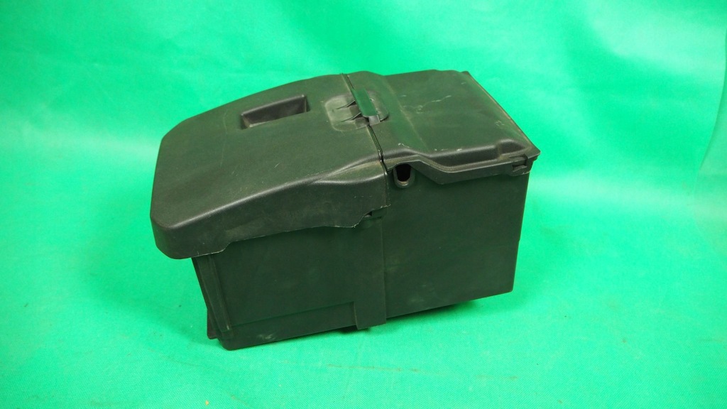 Купить Корпус аккумулятор ford focus mk3