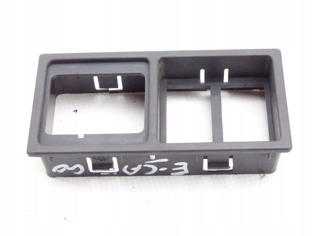 фото №1, Iveco eurocargo 91-02 рамка перемикачів