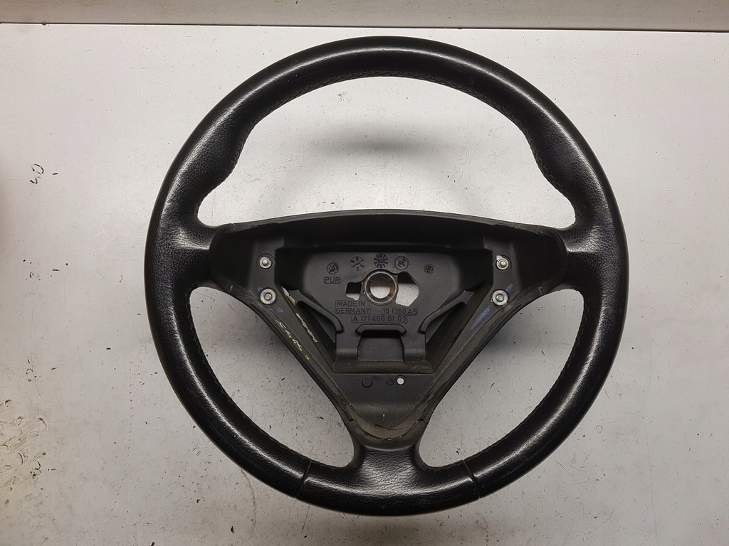 фото №1, Mercedes slk r171 171 воздуховод кожаный