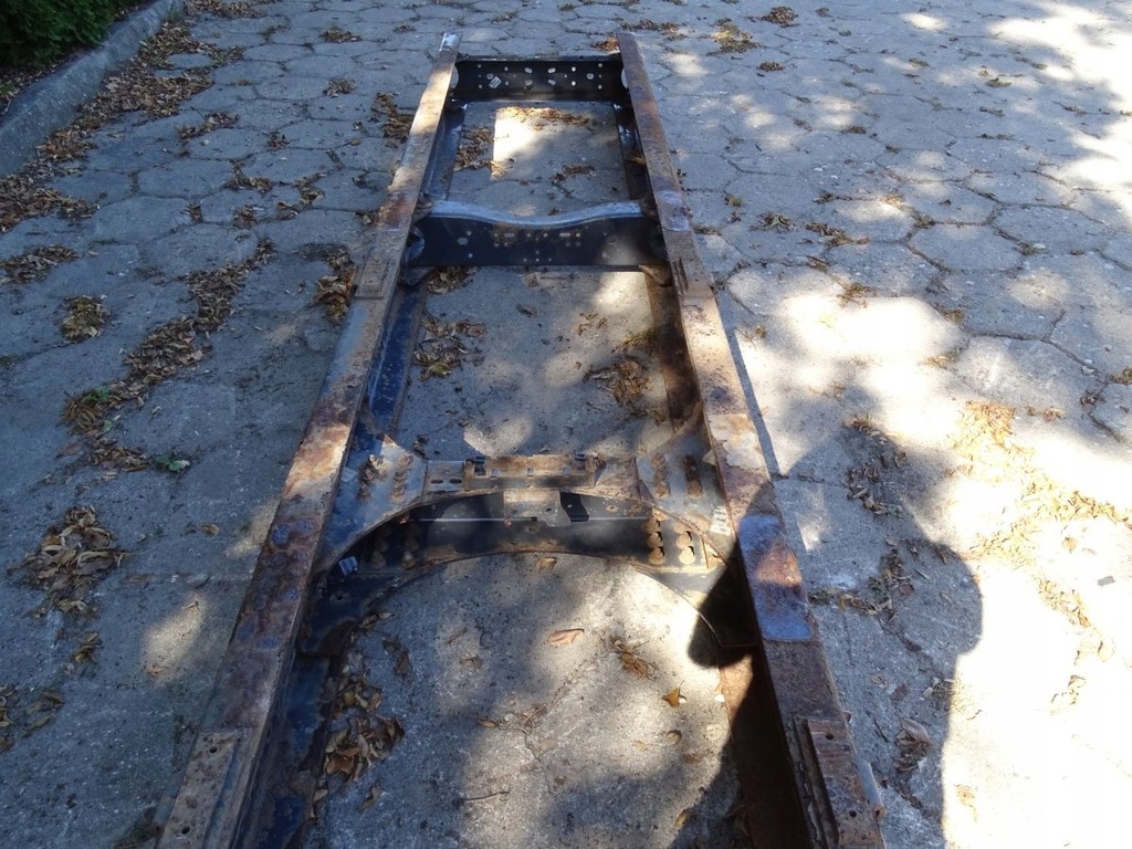 фото №8, Volvo fe fl 06- euro 5 рама 6x2 22.5 2008r 930cm #153