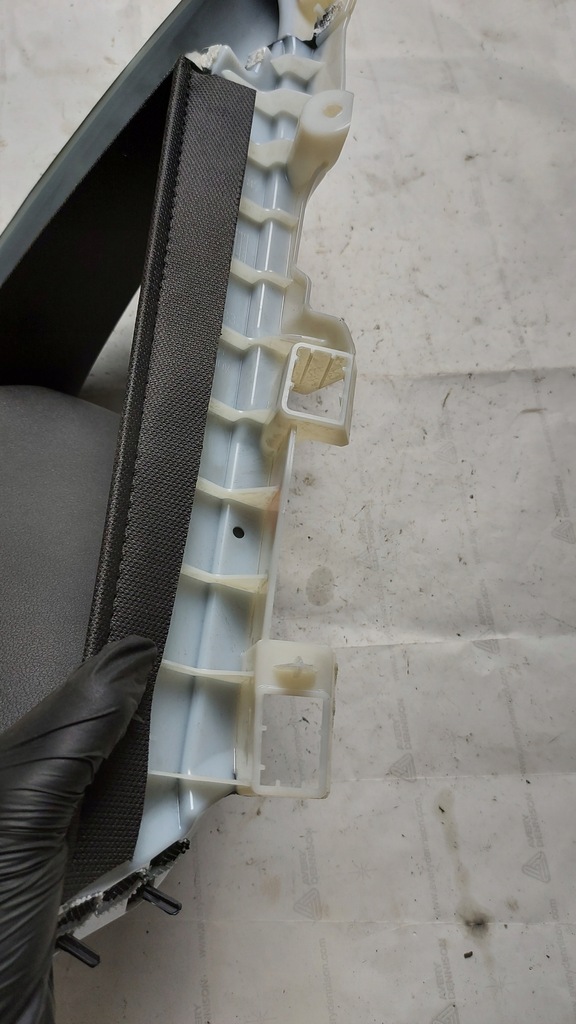 фото №9, Захист обшивка стійка ліва задня задня audi a5 8t8 sb оригінальний номер