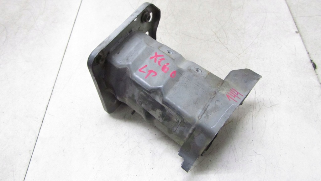 фото №1, Volvo xc60 зона деформации левая перед 08-13