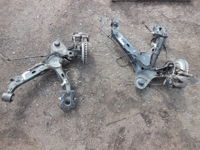 фото №1, Поворотний кулак задня права ліва expert jumpy proace 17-