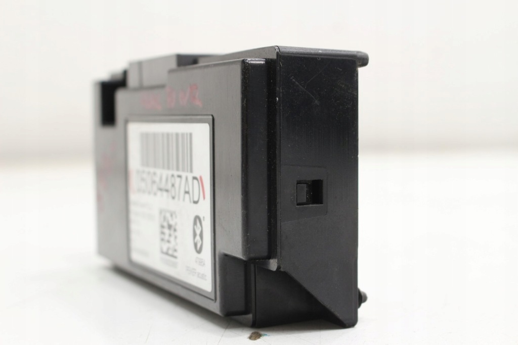 Модуль bluetooth 05064487ad jeep cherokee kk Оригинал