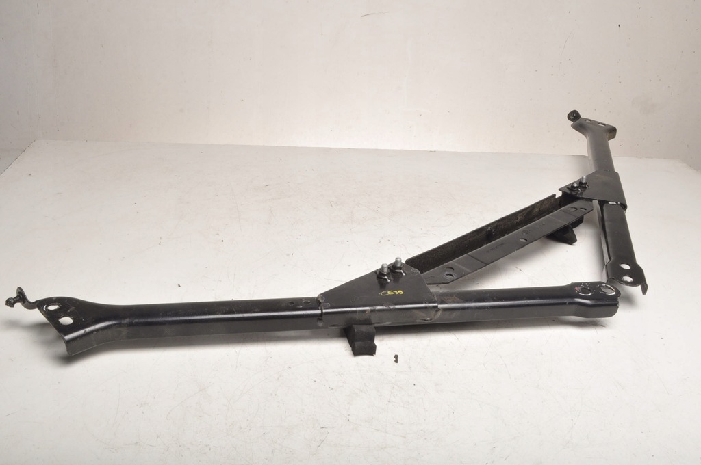 фото №6, Land rover defender ii l663 балка кронштейн l8b2-3a200-ad