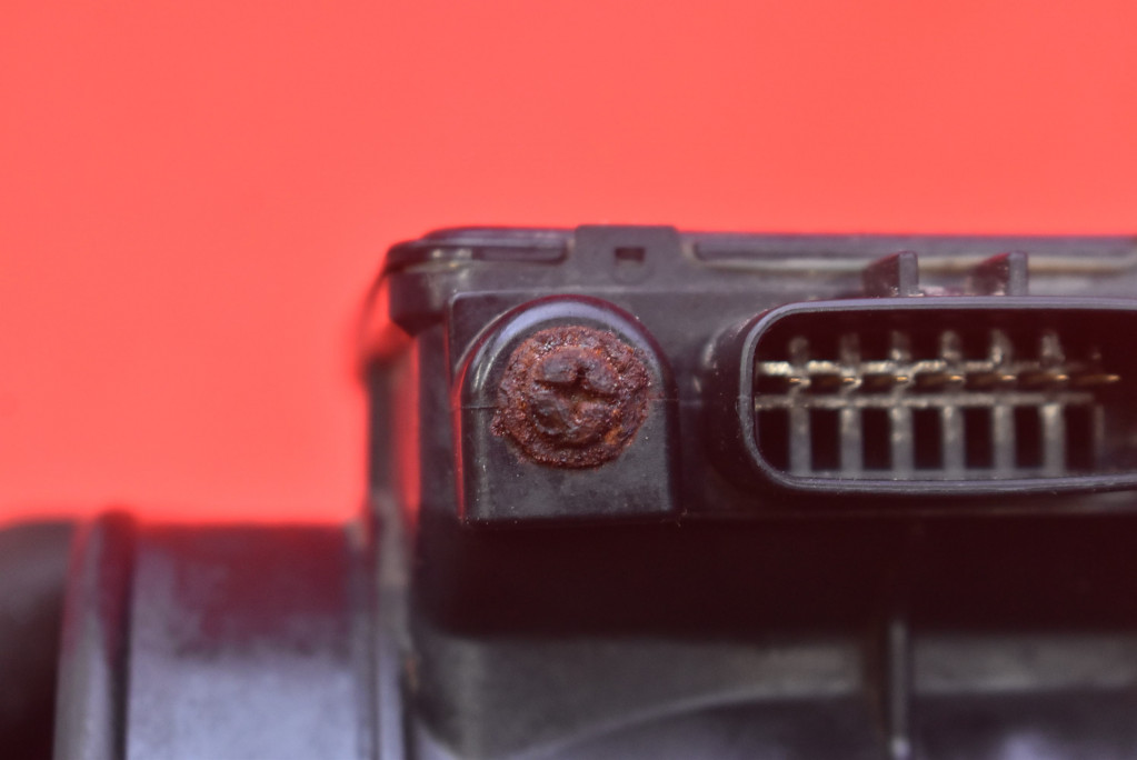 фото №10, Расходомер e5t08471 mitsubishi space star 1 i 1.8 16v 112 km 02-05