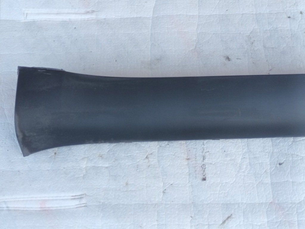 Молдинг порог правая tesla model y порог правый в Украине