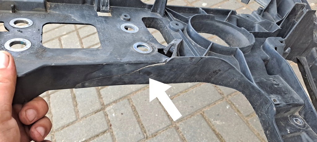 фото №7, Audi q7 4l pas передній wzomocnienie передній 4l0805594a