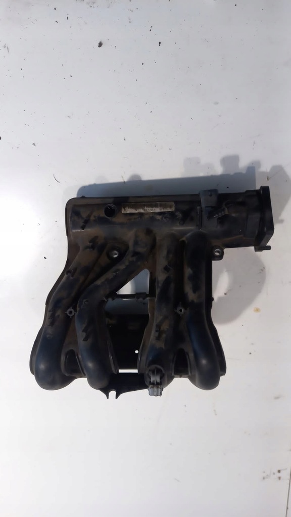 фото №1, Коллектор всасывающий renault twingo ii 1.2 8v 8200521690 !!!