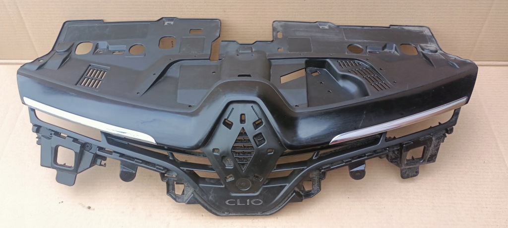 Купити Решітка радіатора підсилювач бампера renault clio iv 4 12-15r. 622563184r