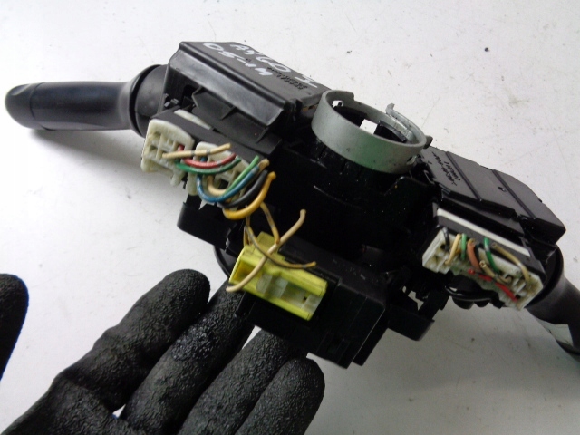 фото №5, Переключатель комбинированный toyota aygo i 2005-2014