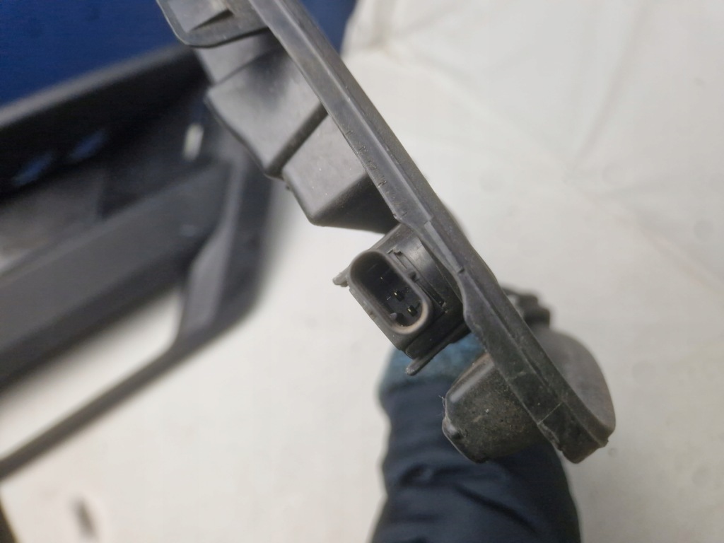 Volvo xc90 2 решётка бампера pdc датчик заглушка решётка в Украине