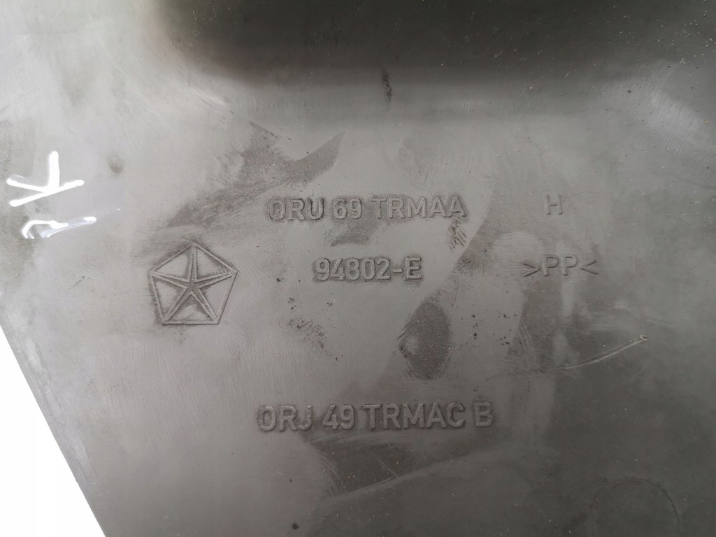 фото №8, Chrysler pt cruiser 2002 перед сторона ліва молдинг поріг