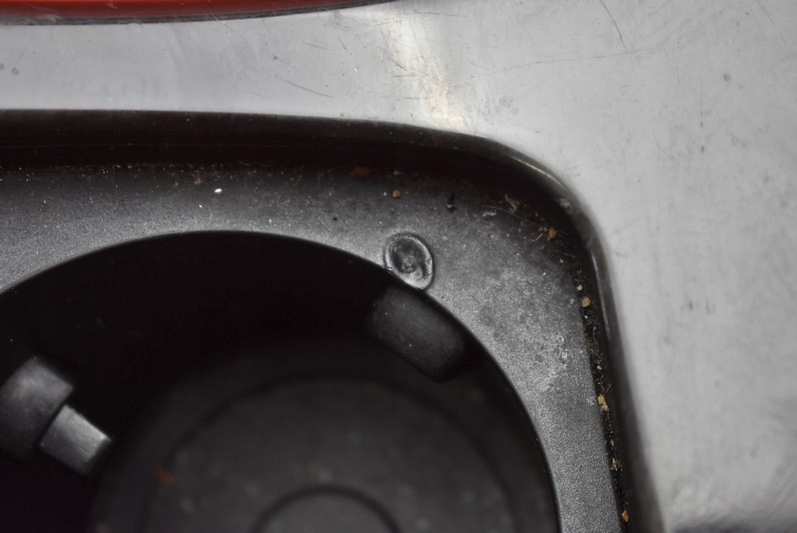 фото №16, Бардачок кронштейн na чашки cup тримач рамка тунель 9277262 bmw f10 f11 10-17