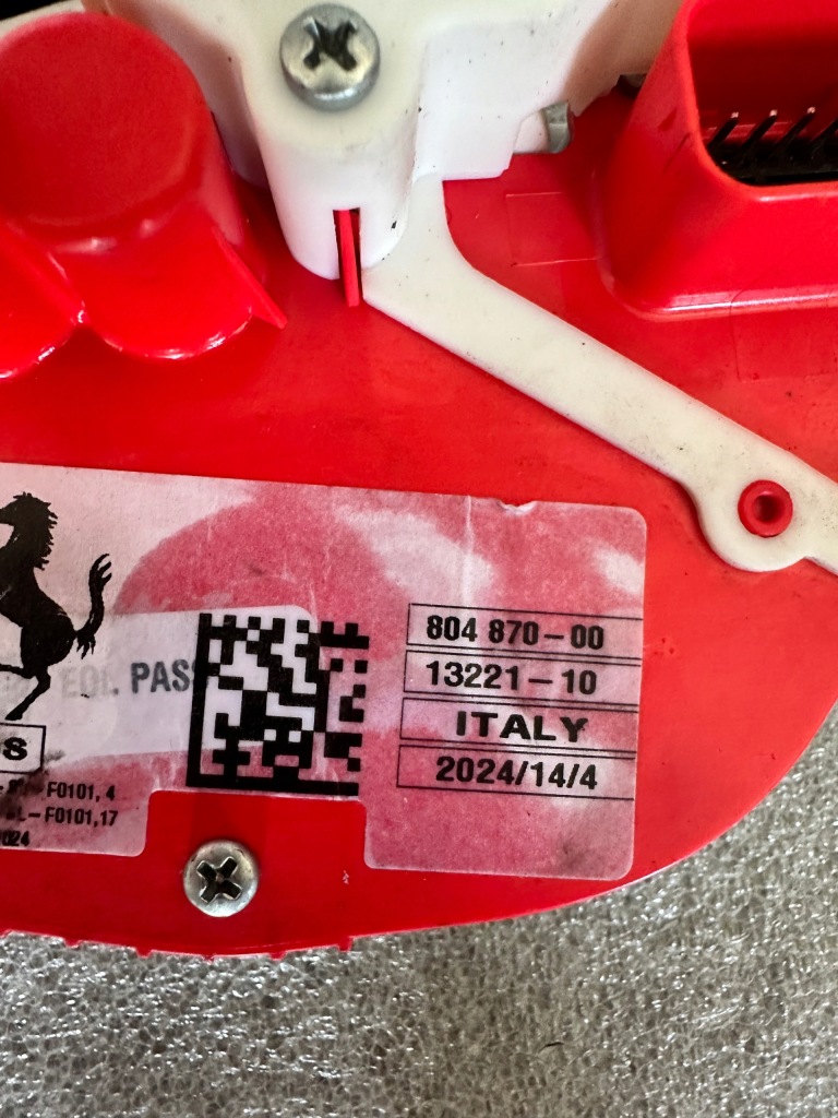 Замок двері правих ferrari 804870.... Доставка