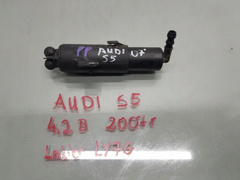 фото №1, Омивач лампи правий audi s5 8t 8t0955102