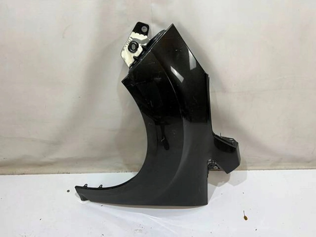 Купити Ford focus c-max новий model ліве крило перед