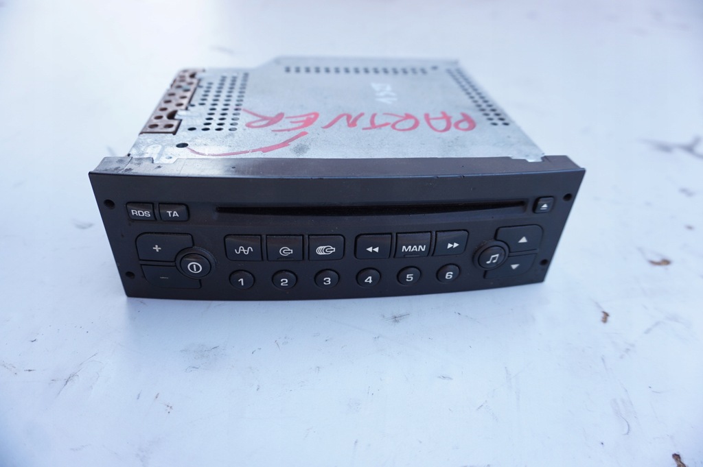 фото №1, Радио peugeot partner 96488013xt