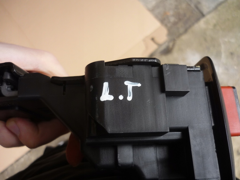 фото №8, Замок сидіння спинка лівий задня bmw 1 e87 e81 7118819 справний