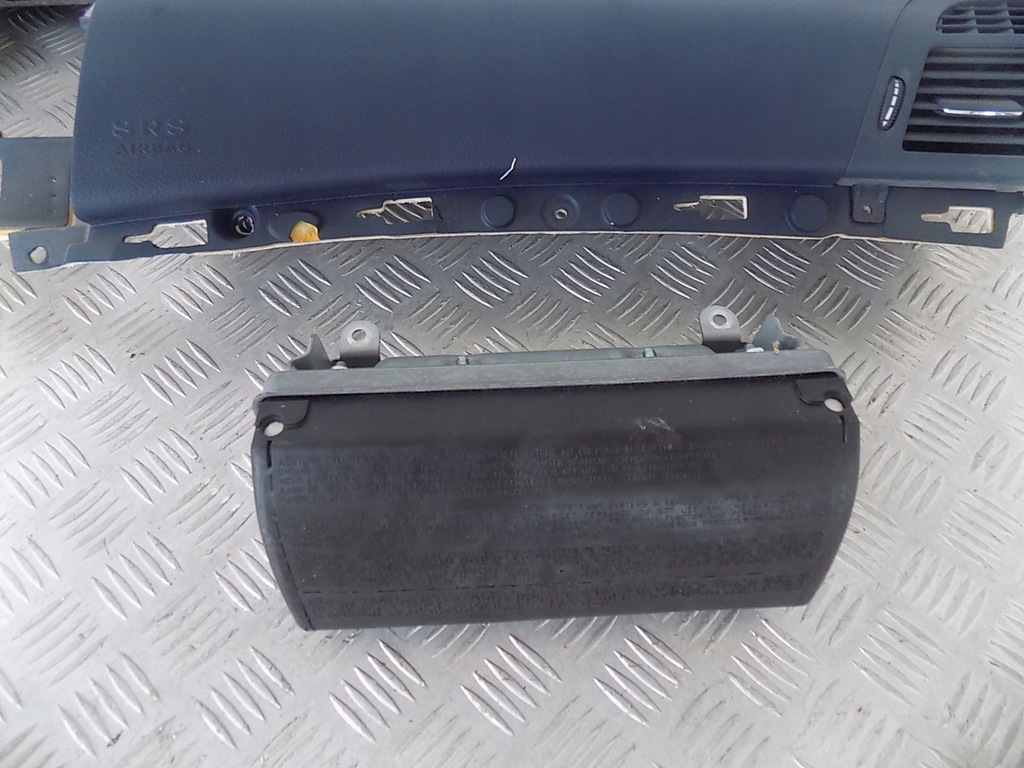 фото №4, Mercedes w211 консоль подушка безопасности оригинал