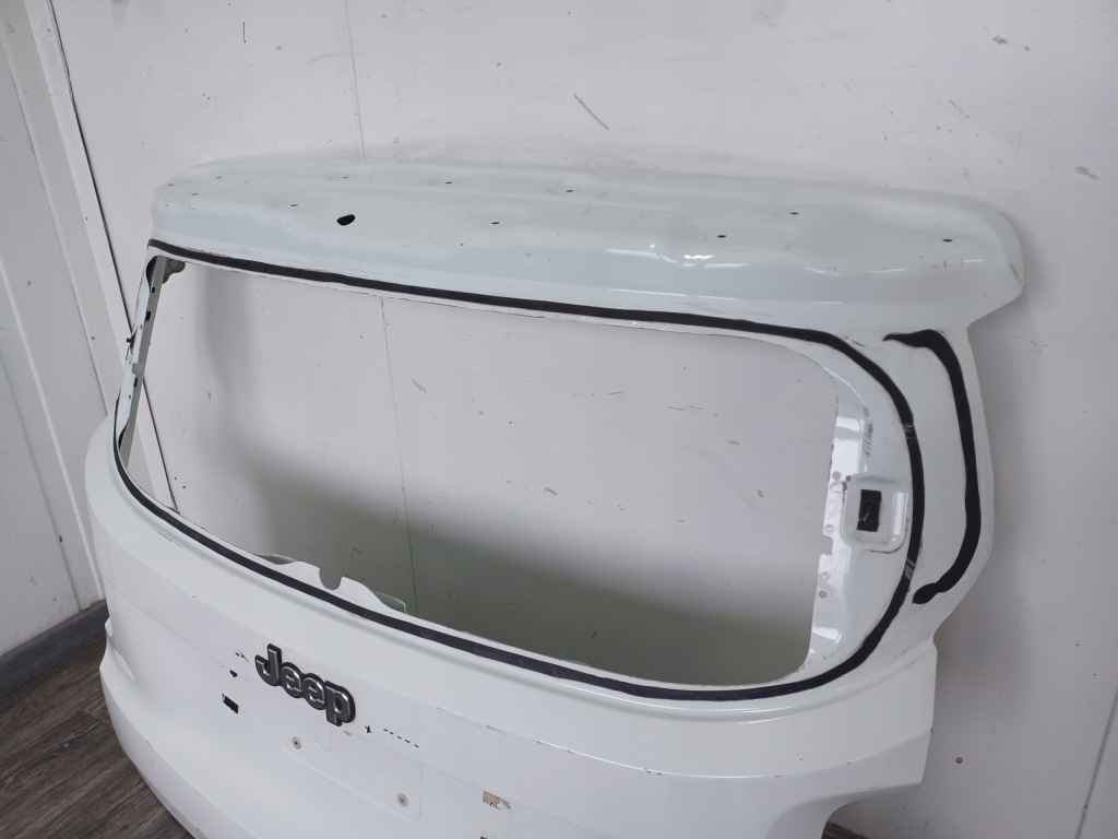 фото №6, Кришка багажника задня задня --- jeep renegade ---версія bez ручка -- кришка багажника