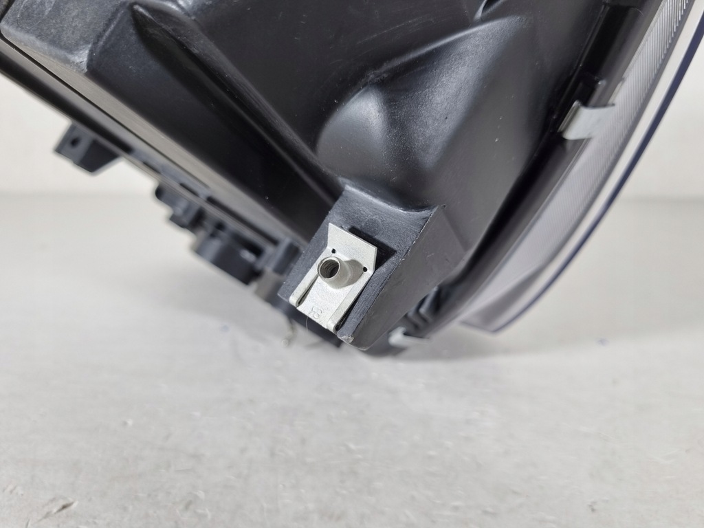 фото №12, Bmw 6 f06 f12 f13 bi-xenon лампа права перед niesk