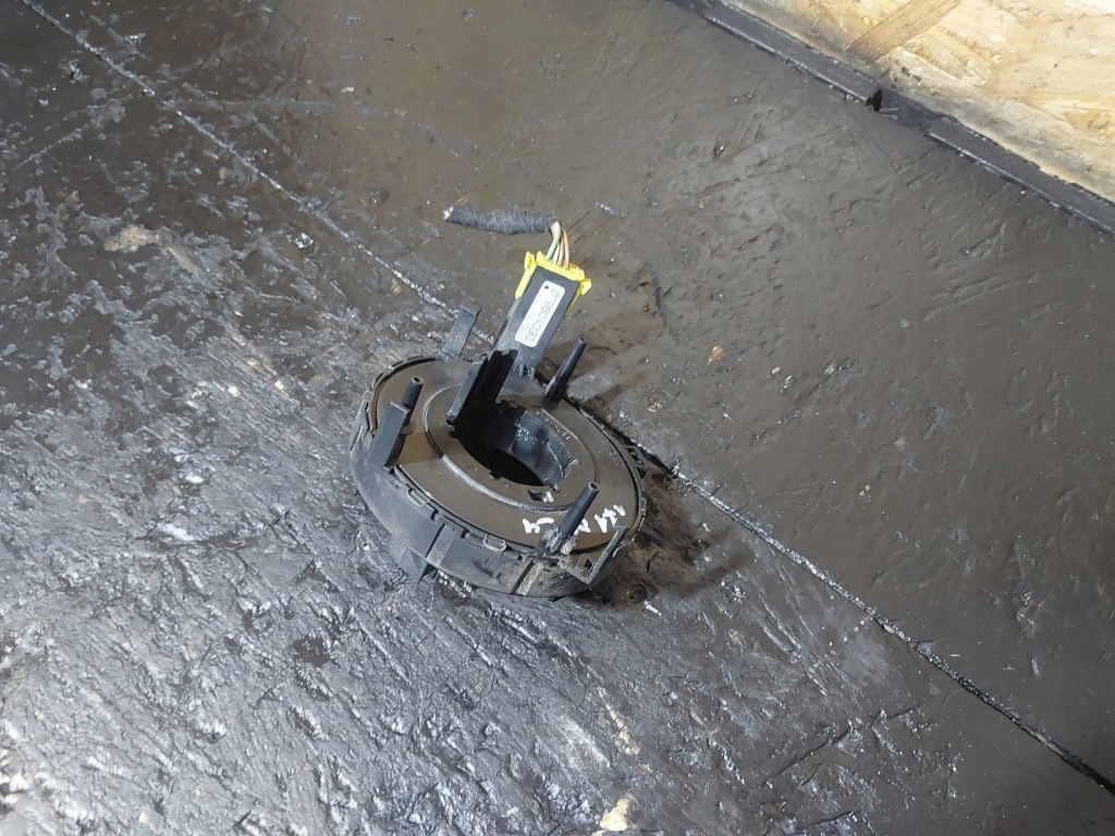 Лента / кольцо скользящий подушка безопасности volkswagen golf iv 1j0959653b с Разборки