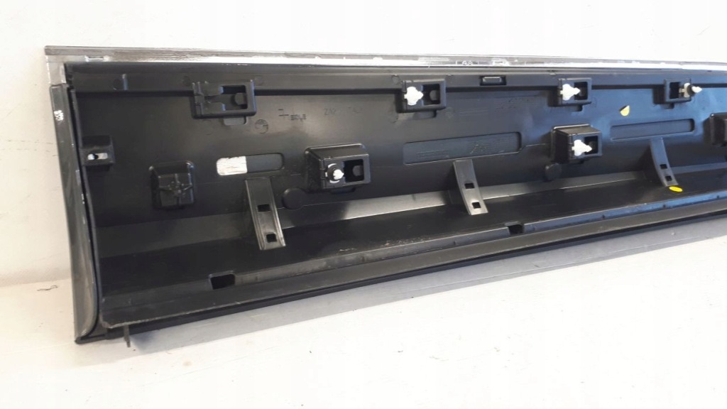 фото №8, Vw tiguan r-line молдинг двері ліва перед