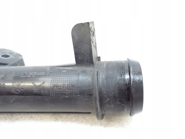 фото №4, Citroen c3 aircross 1.5 blue hdi труба воздухозаборник воздуха 9810958380