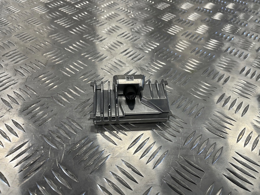 фото №1, Камера стекло перед mazda 3 bp 19-