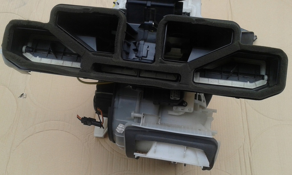 фото №6, Отопитель кондиционера воздуходувка mercedes w169